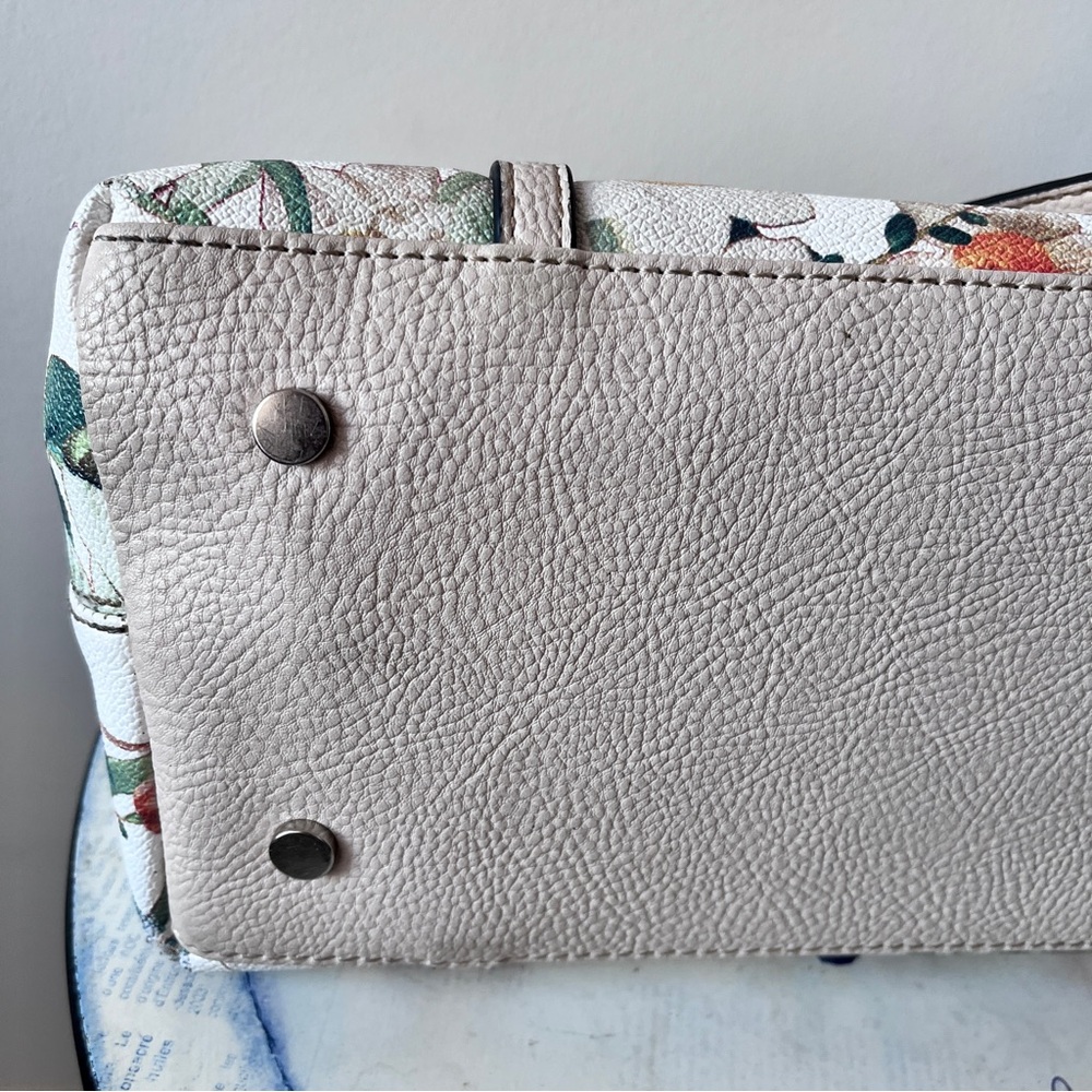 Dana Buchman Floral Print Faux Leather Vegan Tote Bag - Picture 7 of 13
